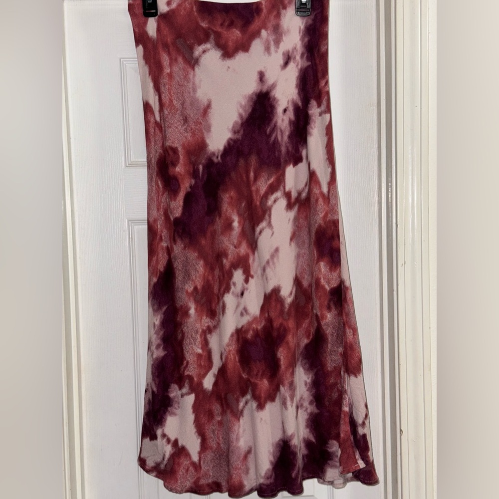 Maroon Tie-Dyed Maxi Skirt